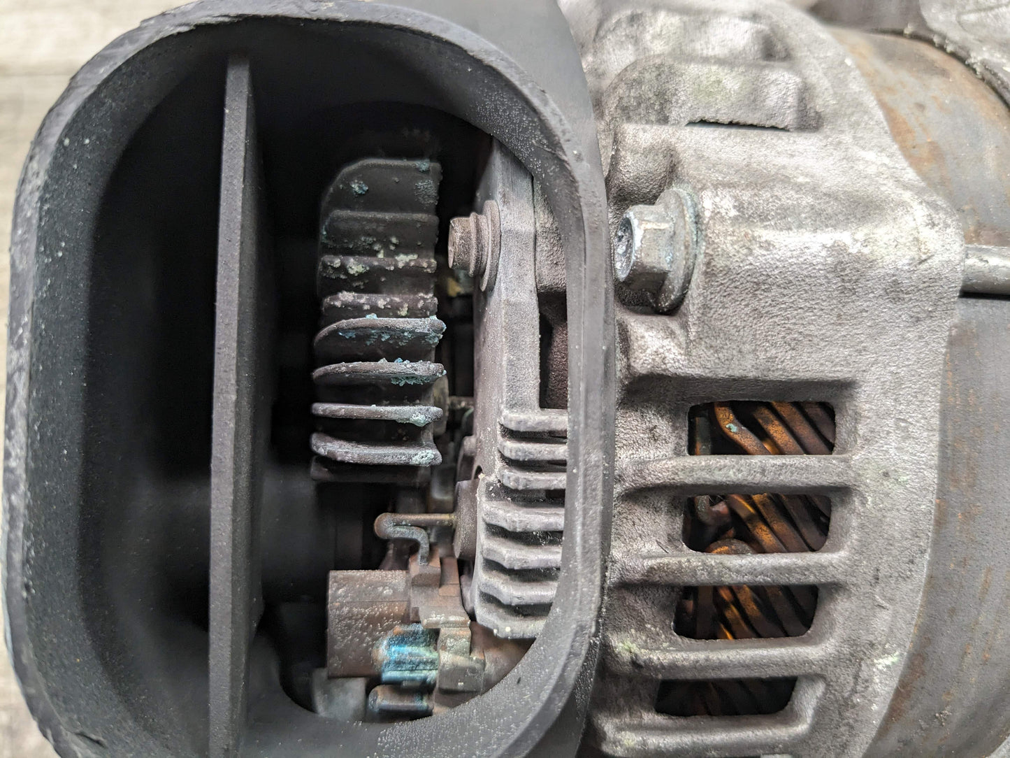 10-18 OEM BMW F10 F01 F13 F06 M5 M6 N63 S63 Charging Alternator Generator 210A