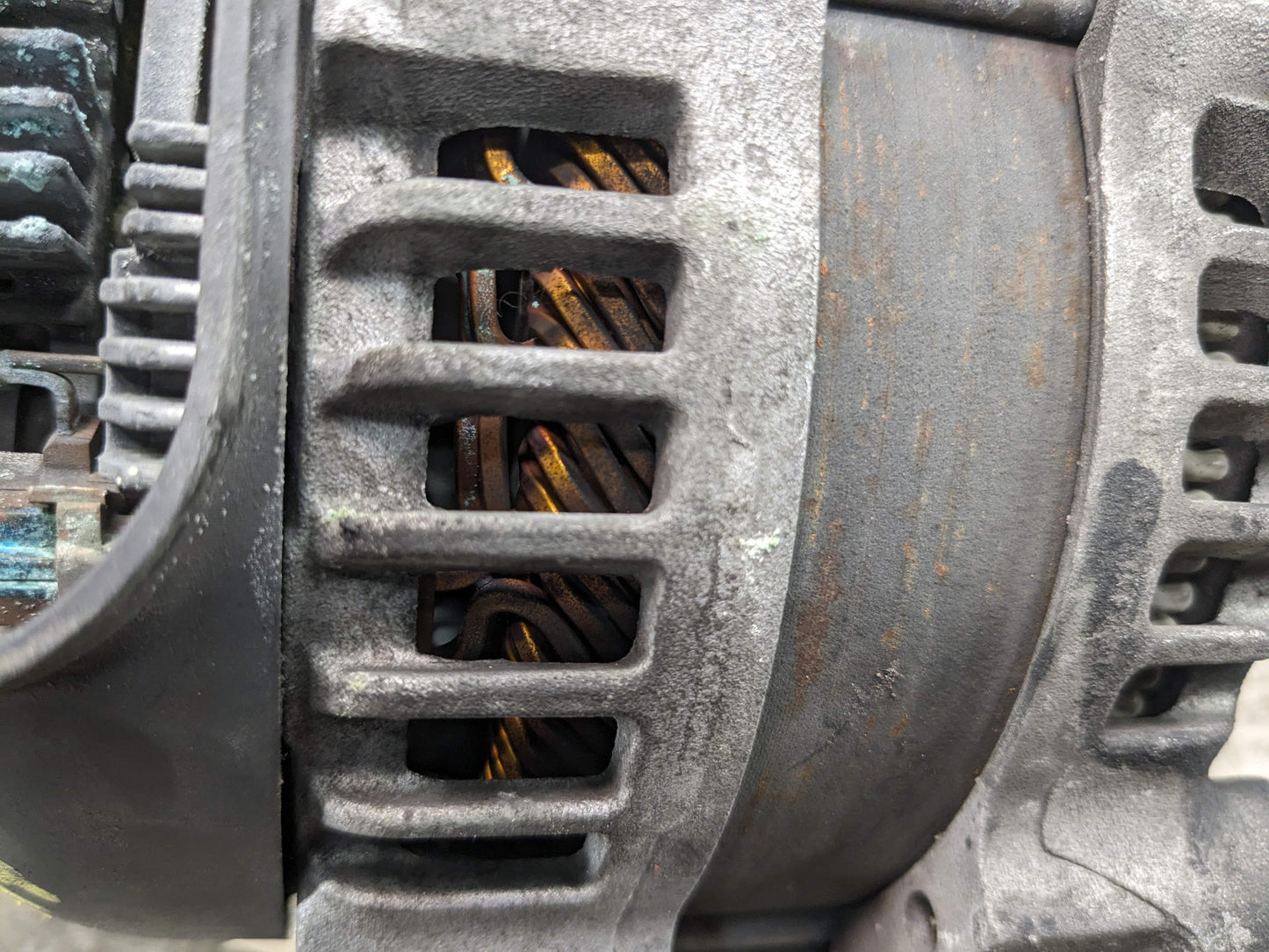 10-18 OEM BMW F10 F01 F13 F06 M5 M6 N63 S63 Charging Alternator Generator 210A