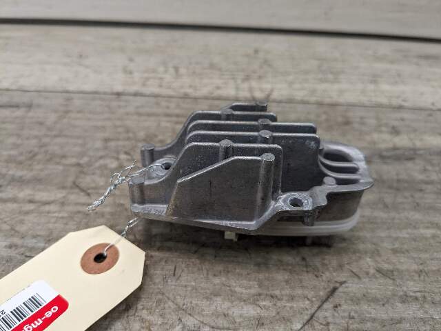 16-19 OEM BMW G11 G12 740 750 LED Turn Signal Bulb Control Module Computer