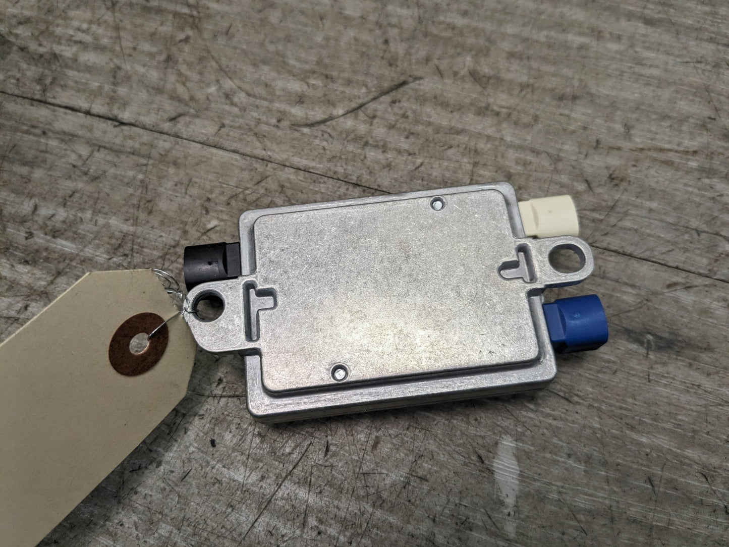 OEM BMW F22 F30 F32 F33 F82 G30 G11 G12 M5 M4 Multimedia USB Hub Control Module