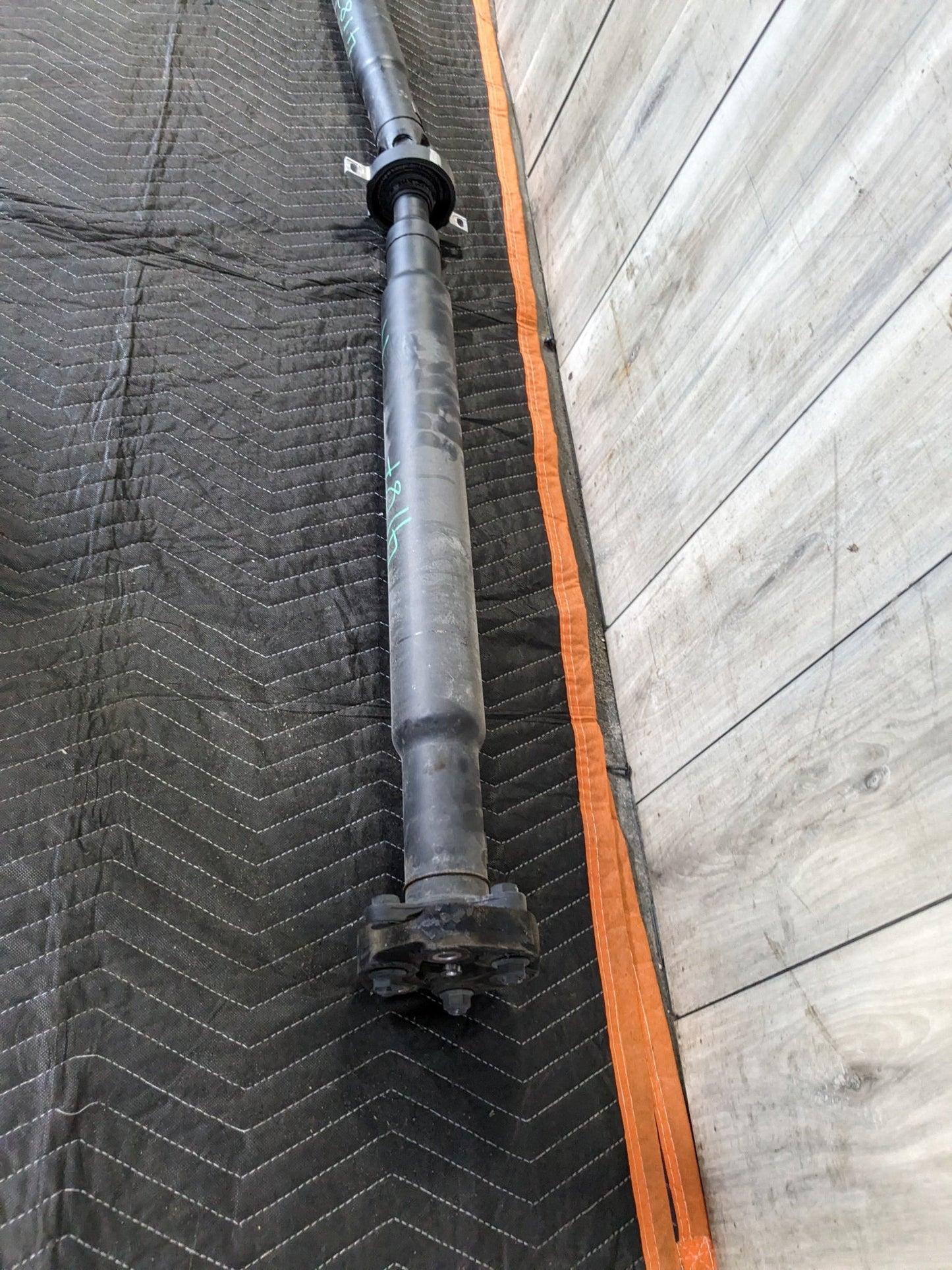 16-19 OEM BMW G12 740 AWD Rear Driveshaft Drive Shaft Assembly L=1660MM