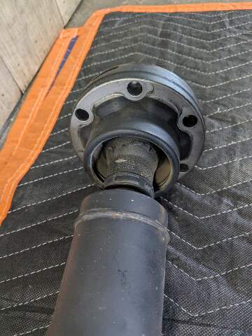 10-18 OEM BMW F12 F13 M5 M6 AWD Rear Driveshaft Drive Shaft Propeller Assembly