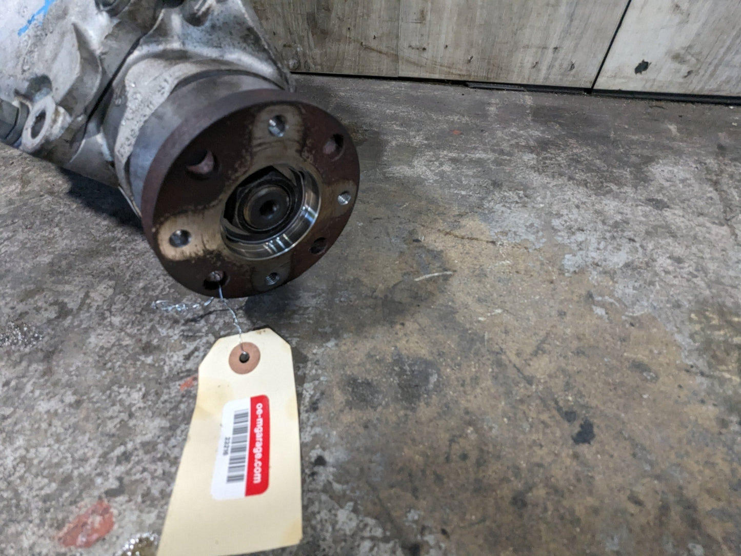 18-19 OEM BMW G12 740 LCI AWD xDrive Front Differential Axle Carrier AT 3.08