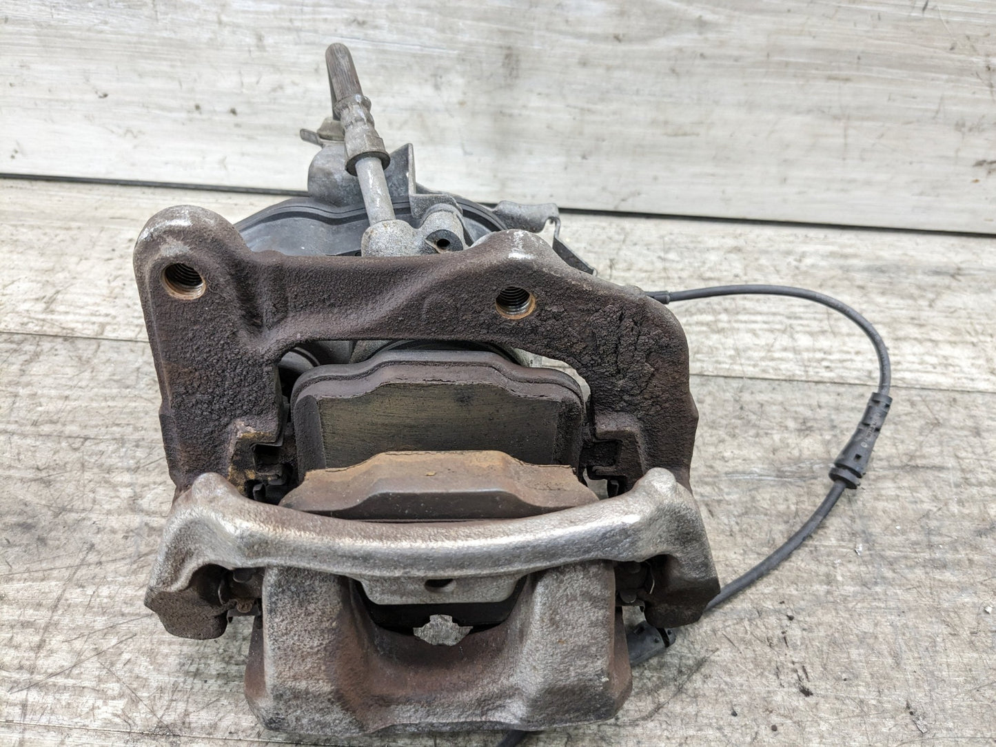 16-21 OEM BMW G30 540 G11 G12 740 750 Rear Right Passenger Brake Caliper