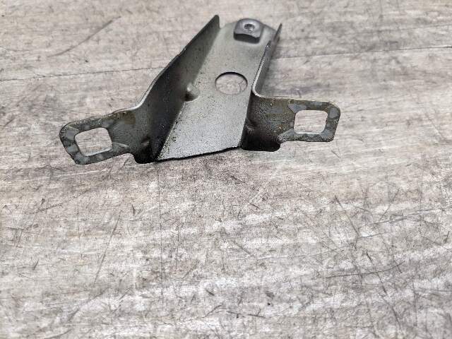 12-20 OEM BMW F30 F32 F33 F36 430 335 Front Left Fender Wing Holder Bracket Set