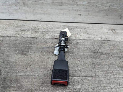 OEM BMW F90 G11 G12 G30 530 540 M550 750 M5 Front Left or Right Seatbelt Buckle