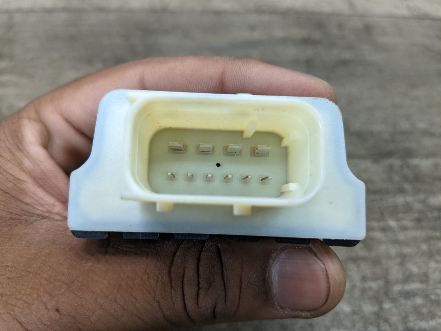OEM BMW G11 G12 G30 F90 530 750 M5 Front Right Left Seat Occupant Sensor Module