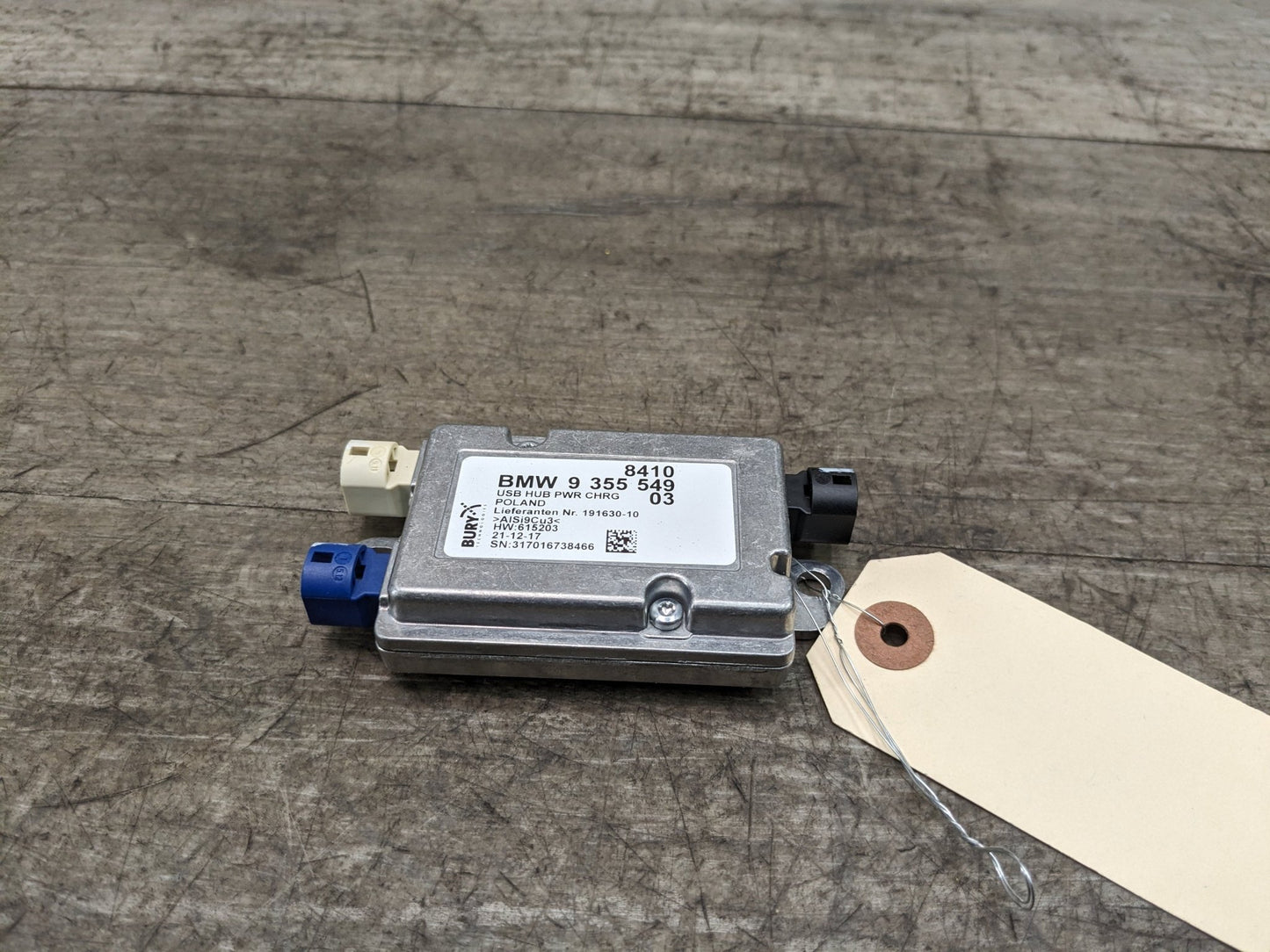 OEM BMW F22 F30 F32 F33 F82 G30 G12 M2 M5 M4 Multimedia USB Hub Control Module