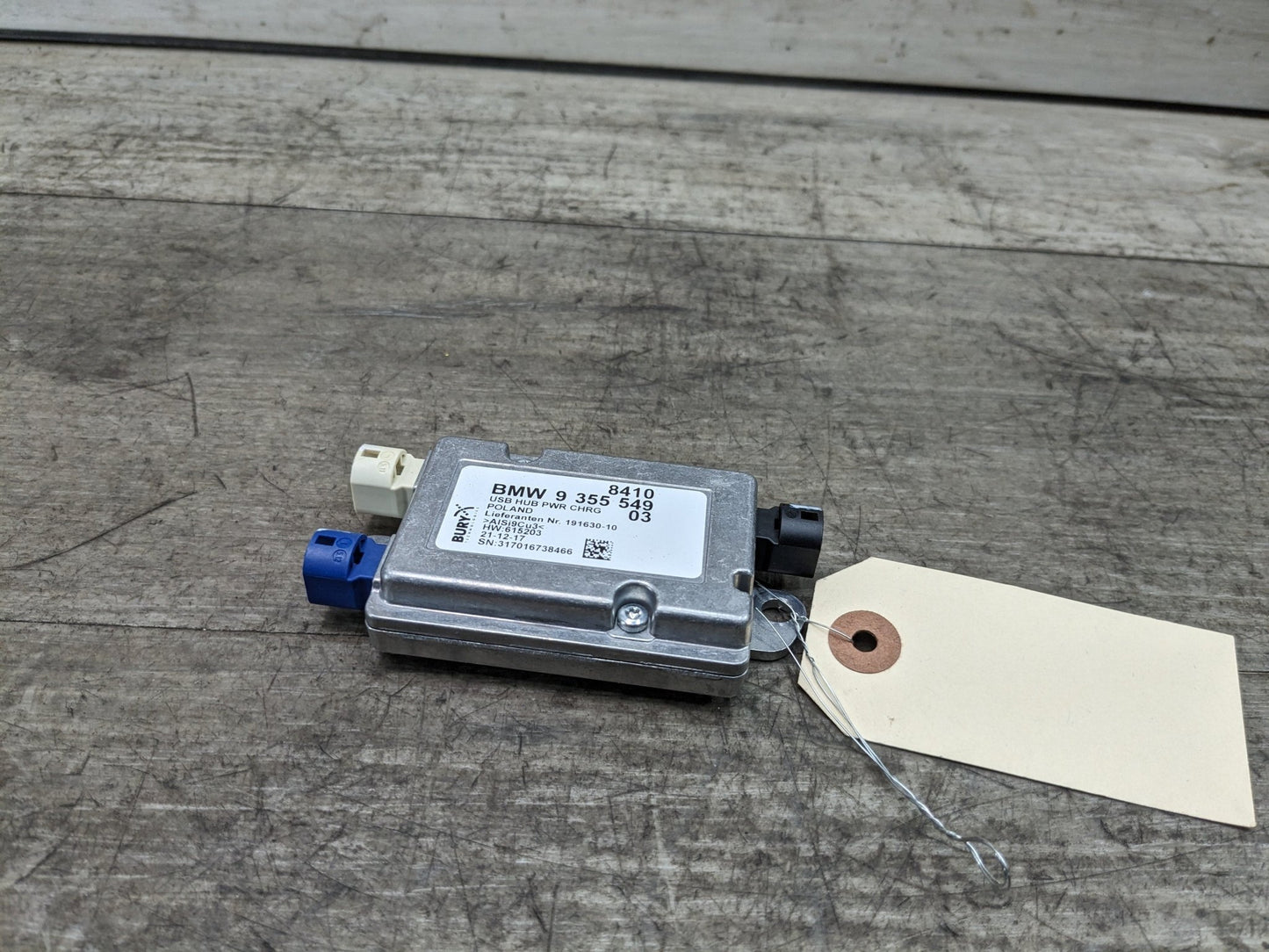 OEM BMW F22 F30 F32 F33 F82 G30 G12 M2 M5 M4 Multimedia USB Hub Control Module