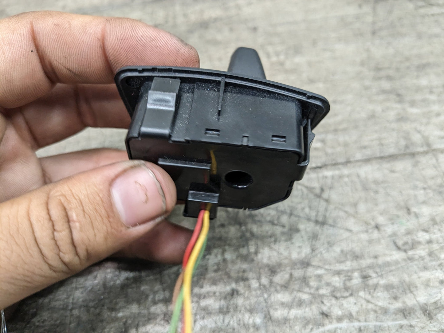 16-19 OEM BMW G11 G12 740 750 Steering Wheel Heat Heating Control Switch Module