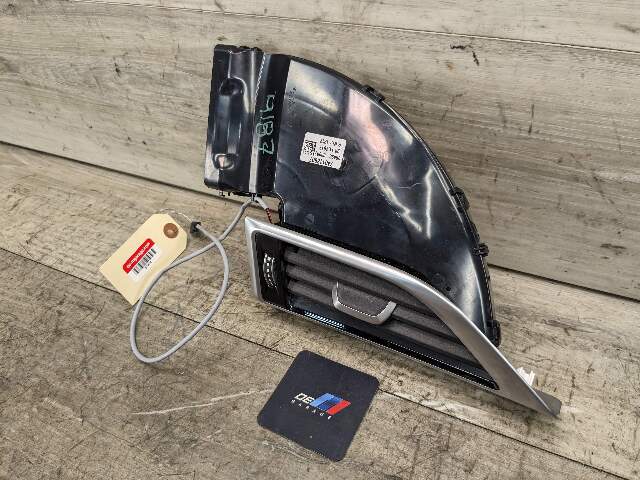 16-19 OEM BMW G11 G12 740 750 Dash Air Vent Grille Right Passenger Side
