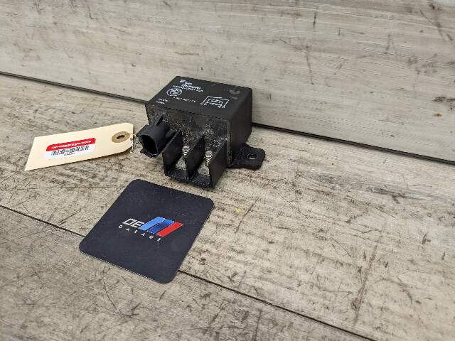 07-16 OEM BMW E90 E92 E60 F10 F13 F02 F30 M3 M6 Cooling Fan Relay Control 150A
