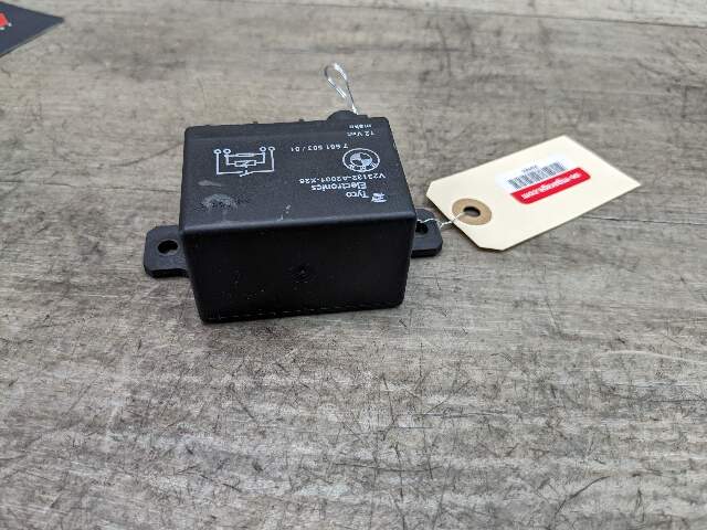 07-16 OEM BMW E90 E92 E60 F10 F13 F02 F30 M3 M6 Cooling Fan Relay Control 150A