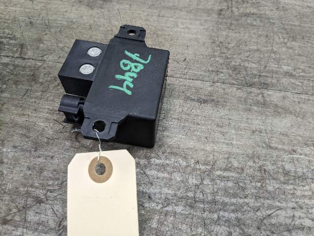 07-16 OEM BMW E90 E92 E60 F10 F13 F02 F30 M3 M6 Cooling Fan Relay Control 150A