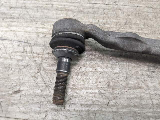 OEM BMW G12 G30 750 AWD Front Right Passenger Side Tie Rod Boot