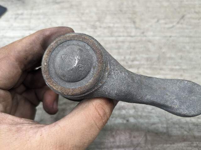OEM BMW G12 G30 750 AWD Front Right Passenger Side Tie Rod Boot
