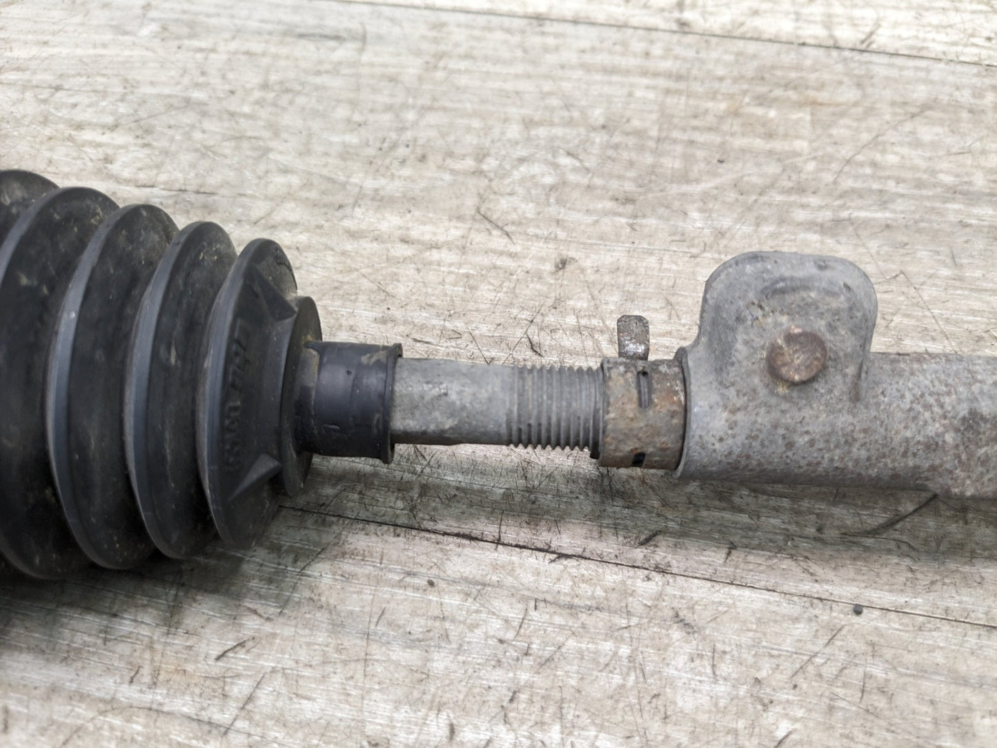 OEM BMW G12 G30 750 AWD Front Right Passenger Side Tie Rod Boot