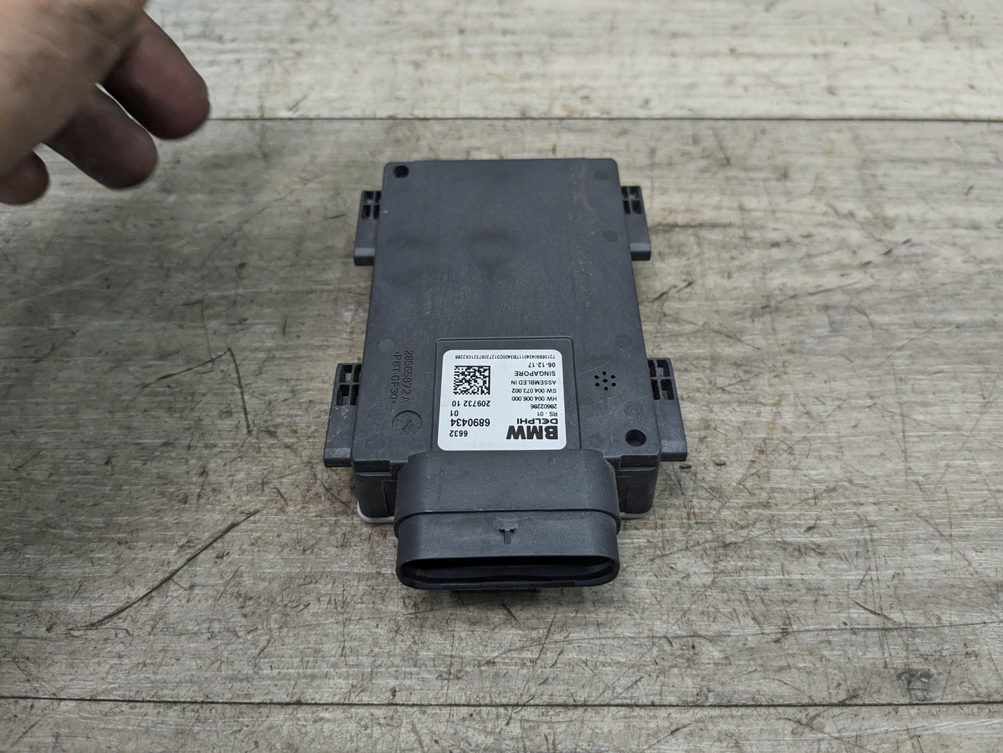 16-20 OEM BMW F90 G11 G12 G30 G32 M5 Lane Change Warning Sensor Radar