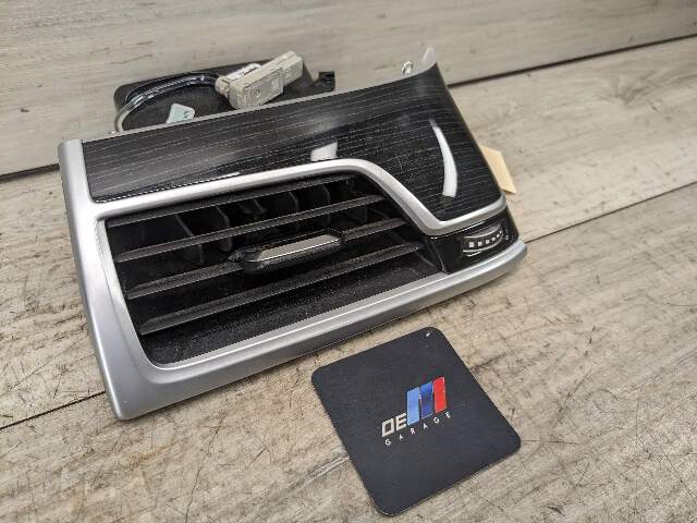 16-19 OEM BMW G11 G12 740 750 Left Driver Dash AC AIr Vent Grille Grill*