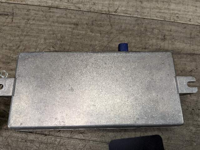 OEM BMW F22 F30 F36 F10 F13 F02 M3 M4 Rear View Parking Camera Control Module
