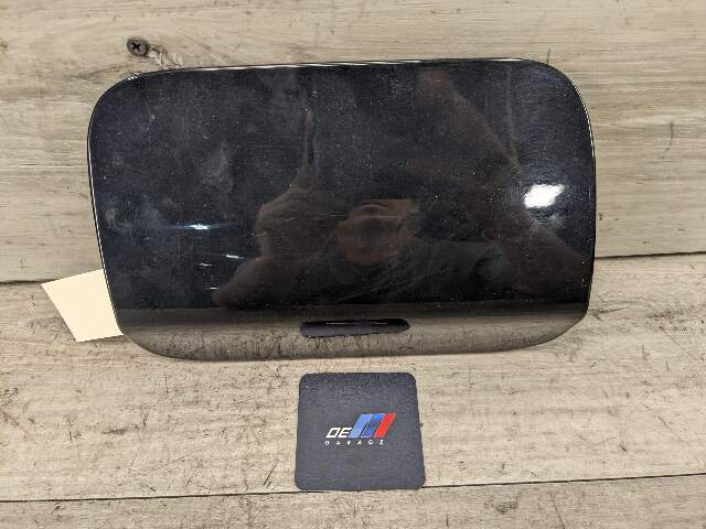 11-16 OEM BMW F10 528 535 550 M5 Sedan Rear Fuel Gas Tank Flap Lid Cover Black