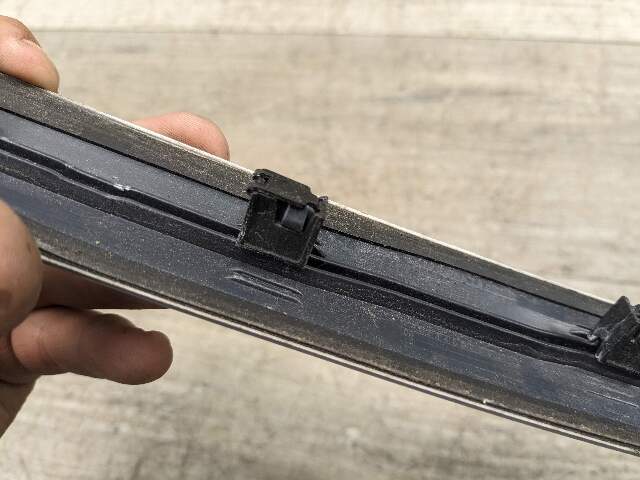 OEM BMW E93 328 335 M3 F33 F83 M4 Convertible Roof Top Hinge Cover Right Silver