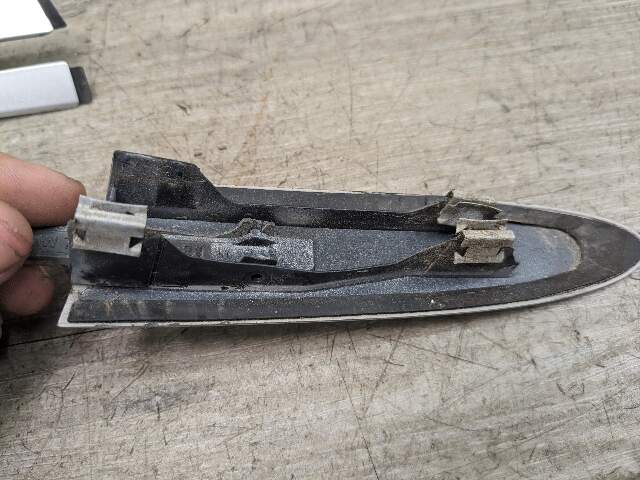 OEM BMW E93 328 335 M3 F33 F83 M4 Convertible Roof Top Hinge Cover Right Silver