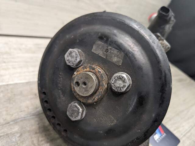 OEM BMW F10 F06 F13 F01 F02 N55 Hydraulic Power Steering Pump w/ Pulley
