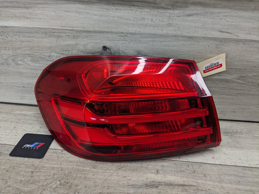 14-17 OEM BMW F32 F33 F36 F82 M4 Rear Left Driver Side Outer Tail Light