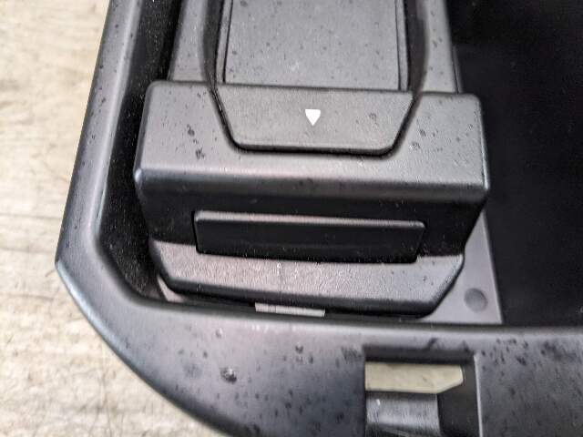 11-17 OEM BMW F25 X3 Front Center Console Armrest Storage Compartment Box