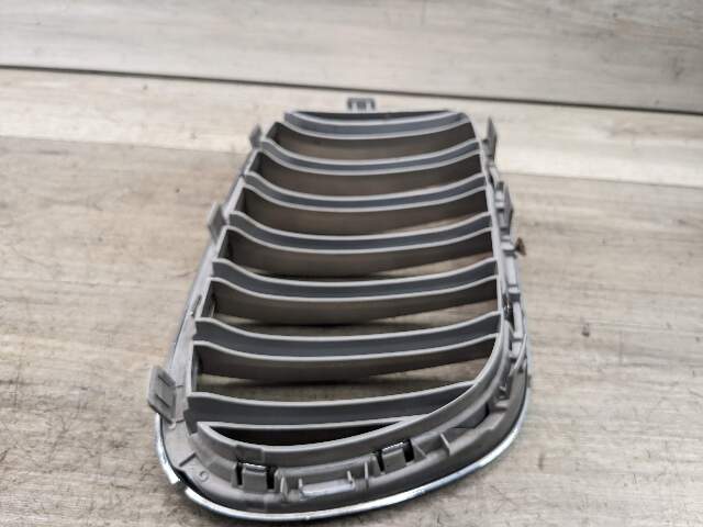 OEM BMW F25 X3 Front Left Driver Side Grille Grille Silver & Chrome*