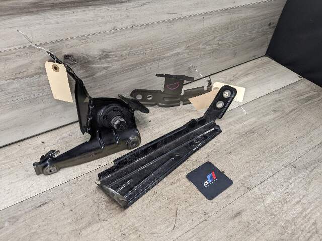 11-18 OEM BMW F25 F26 X3 X4 Front Left Driver Fender Mount Bracket Carrier Set