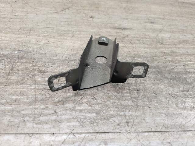 12-20 OEM BMW F30 F32 F33 F36 430 335 Front Left Fender Wing Holder Bracket Set