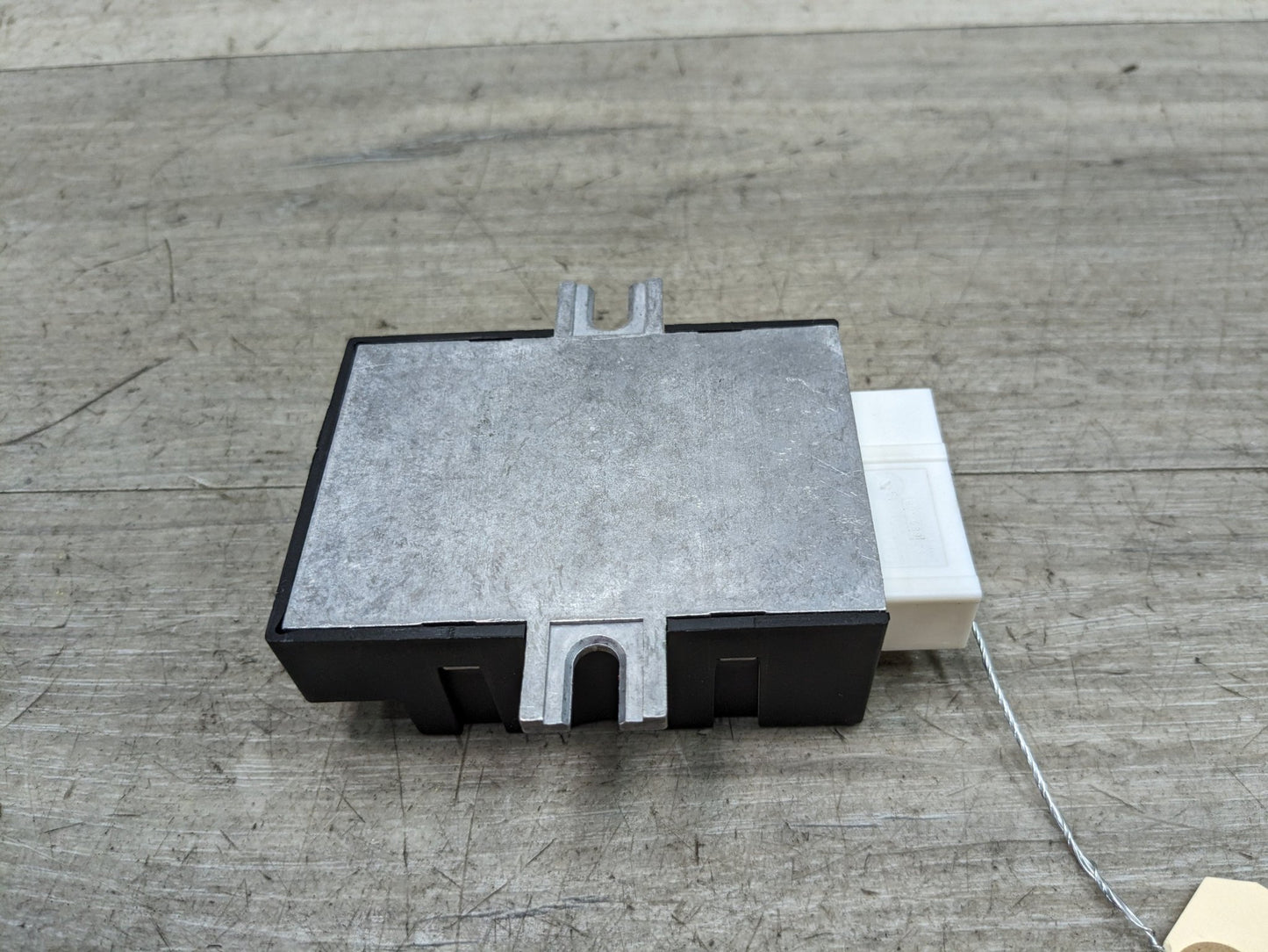 OEM BMW F10 F82 M3 M4 M5 M6 X6M Helbako Fuel Pump Relay Control Module EKPM3
