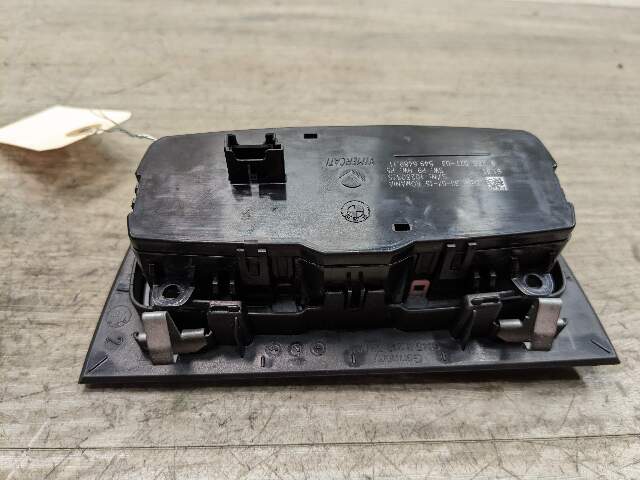 15-20 OEM BMW M3 M4 F80 F82 Headlight Switch Control Panel Light Module*