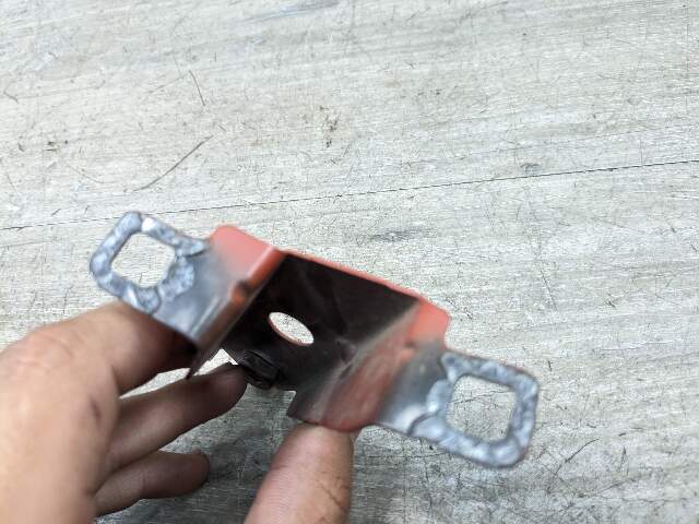 15-20 OEM BMW F80 F82 F83 M3 M4 Left Driver Fender Bracket Mount Carrier SET