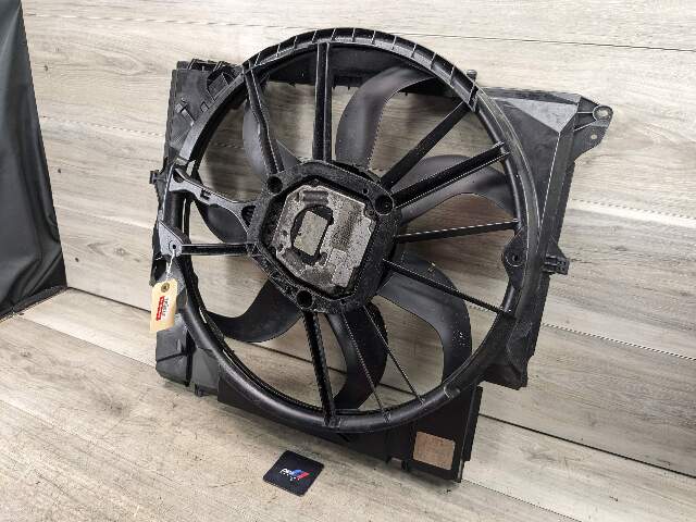 07-13 OEM BMW E82 E90 E92 N54 N55 Engine Radiator Cooling Auxiliary Fan 600W