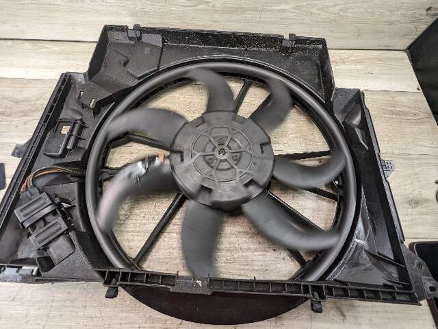 07-13 OEM BMW E82 E90 E92 N54 N55 Engine Radiator Cooling Auxiliary Fan 600W