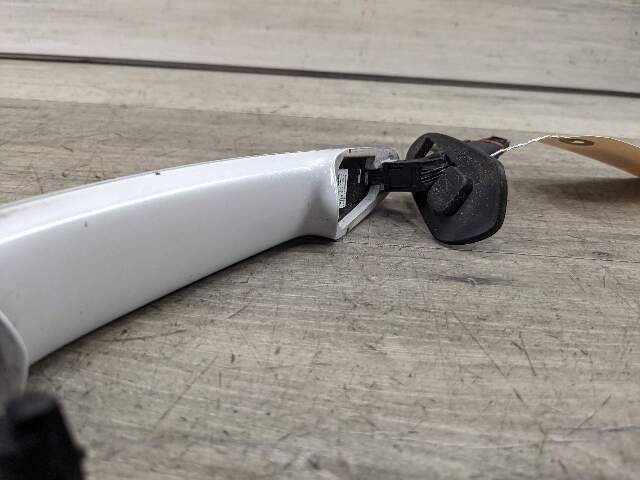 12-18 OEM BMW F30 F82 F32 M3 M4 COMFORT ACCESS Right Passenger Door Handle