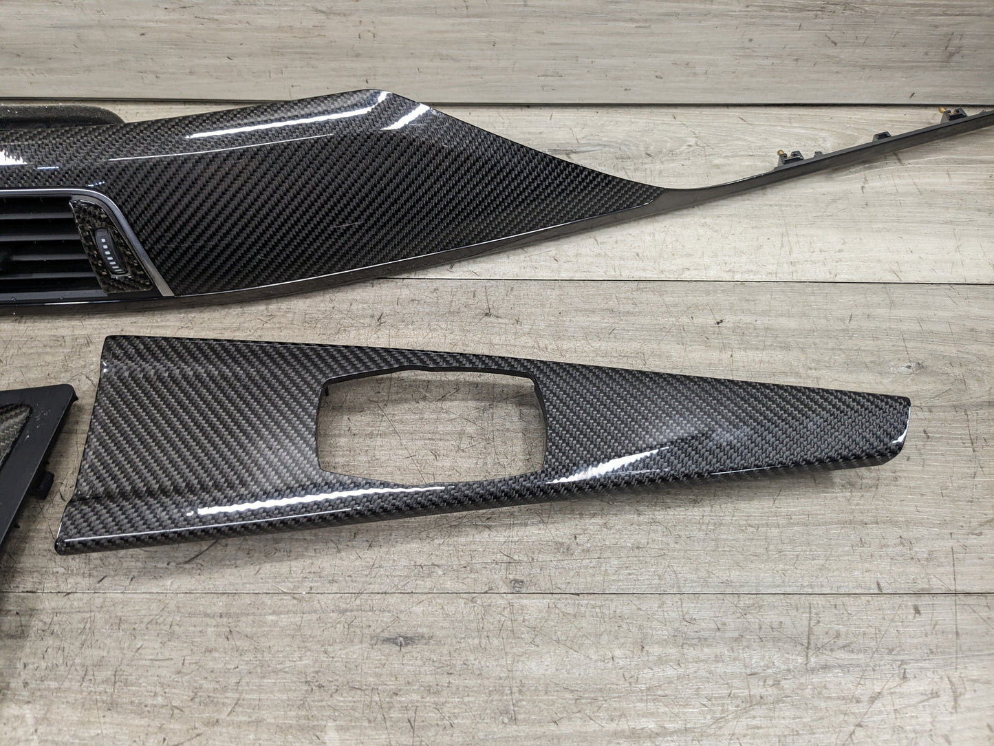 15-20 OEM BMW F80 M3 F82 M4 Carbon Fiber Interior Trim Console Air Vent SET