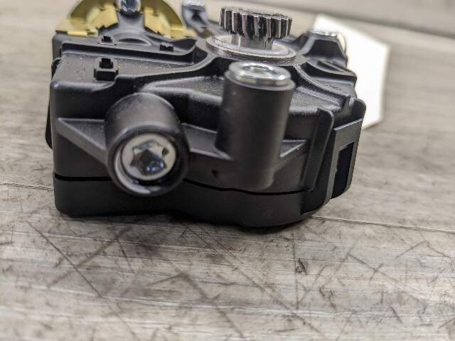 OEM BMW F06 F82 F80 F13 F01 F10 M2 M3 M4 M6 Upper Sunroof Moon Roof Motor Unit