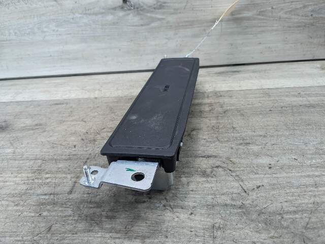 OEM BMW F22 F23 F30 F32 F36 F80 Front Left Driver Side Knee Lower Dash Airbag
