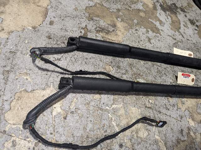 12-18 OEM BMW F31 328 Rear Left Right Trunk Tailgate Shock Hatch Strut PAIR