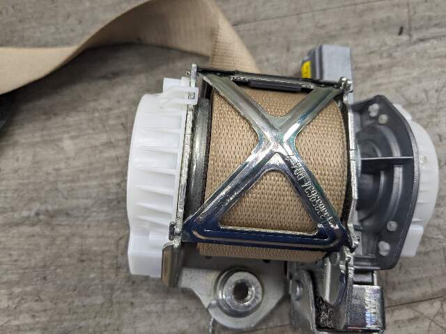 12-18 OEM BMW F30 F31 F34 Front Right Passenger Side Seatbelt Retractor Beige
