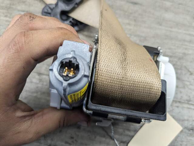 12-18 OEM BMW F30 F31 F34 Front Right Passenger Side Seatbelt Retractor Beige