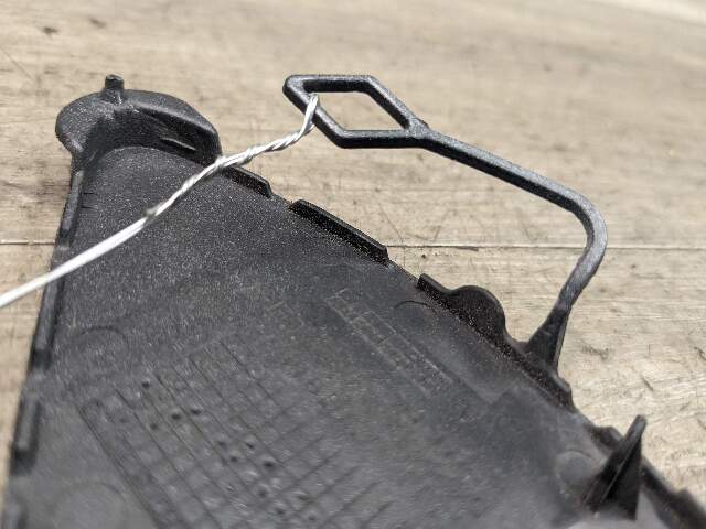 07-13 OEM BMW F30 F31 328 335 Front Bumper Towing Tow Eye Hook Cover Cap