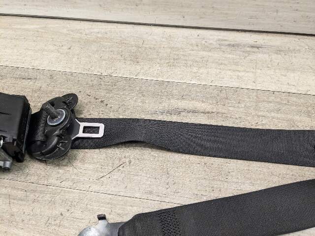 07-13 OEM BMW E70 X5 X6 Front Right Passenger Seat Belt Seatbelt Retractor Black