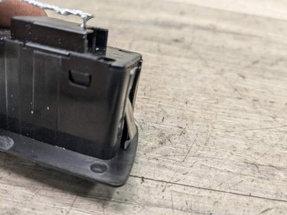 OEM BMW G12 F36 F10 F15 F85 M5 F06 M6 F01 F02 Rear Trunk Lid Center Lock Switch