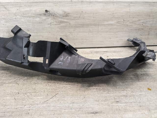 09-11 BMW E90 335 LCI Front Right Passenger Headlight Arm Bracket Mount Plastic