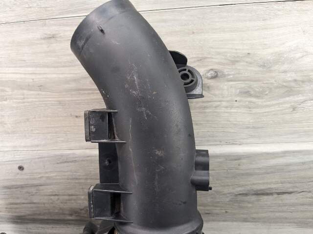 OEM BMW F10 F12 E70 E71 F15 F16 X5 X6 Engine N55 Intake Air Box Filter Housing